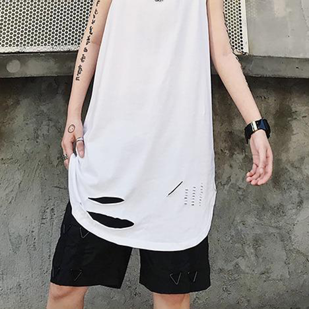 Erkek Koyu Renkli Yırtık Nefes - Summer Clothing Trends For Men 2026 incelemesi ve fiyatı